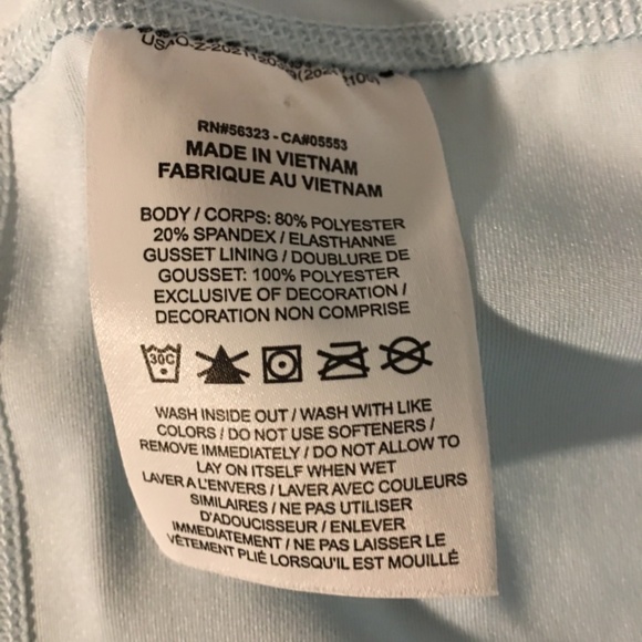 NWT Nike Dri Fit Tight Fit - Mid Rise 7/8 length - Picture 6 of 6